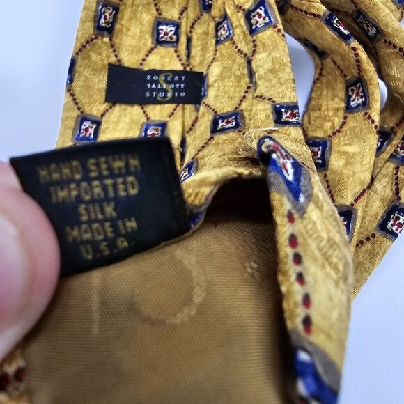 Mens Necktie Robert Talbott Tie - Yellow Geometric Silk  58" x 4" Vintage - Picture 7 of 7